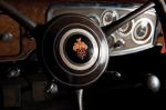 Packard Twelve Club Sedan 1933 года